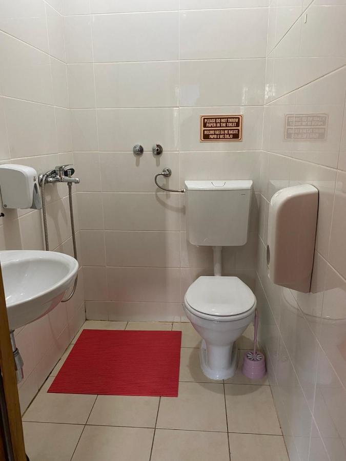Lolini Bungalovi Novi Sad Dış mekan fotoğraf